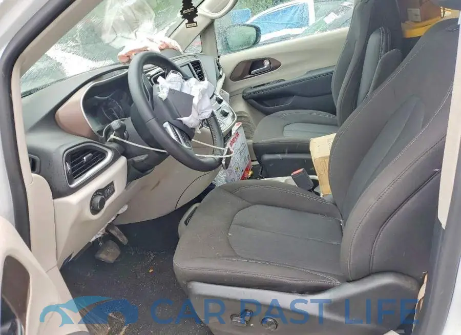 2C4RC1CG6RR200493# 7