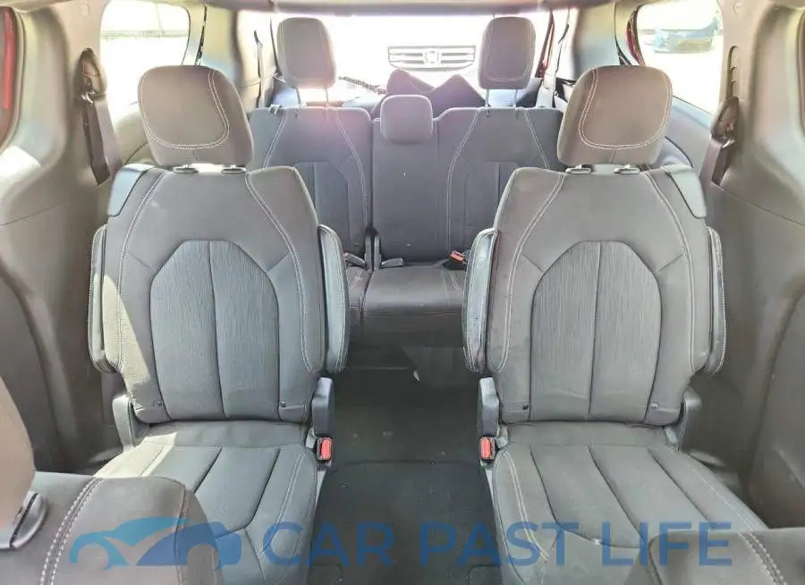 2C4RC1FG7KR638621# 10