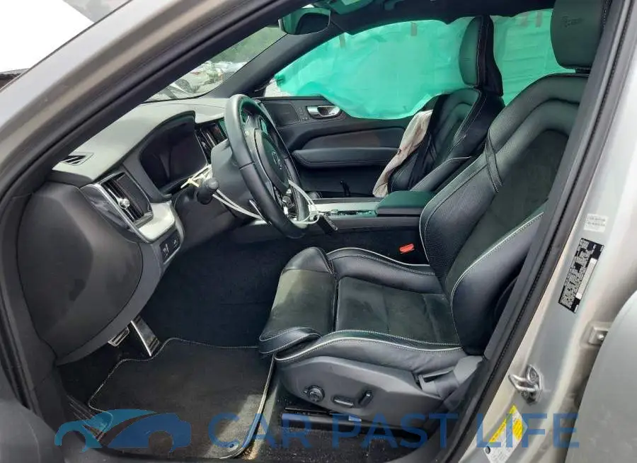 LYVA22RM2KB233190# 7