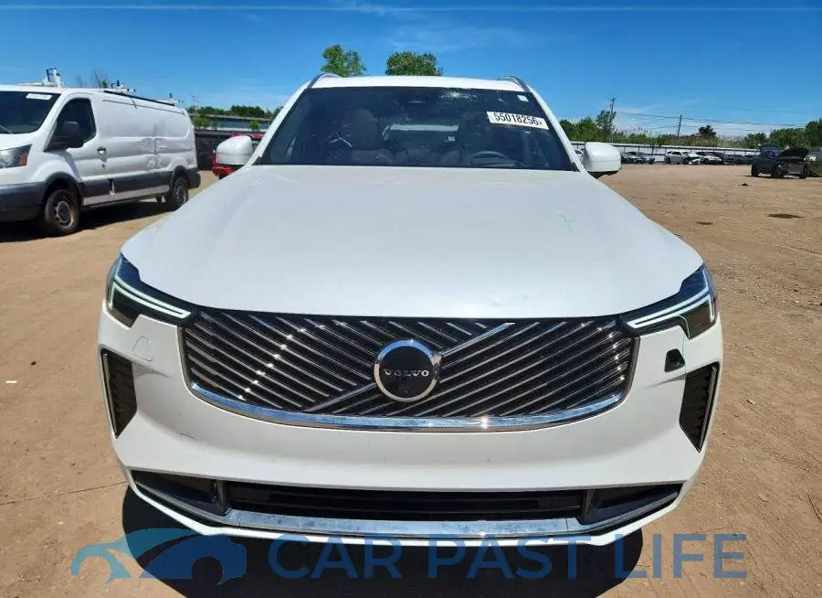 YV4062PG8S1377487# 5