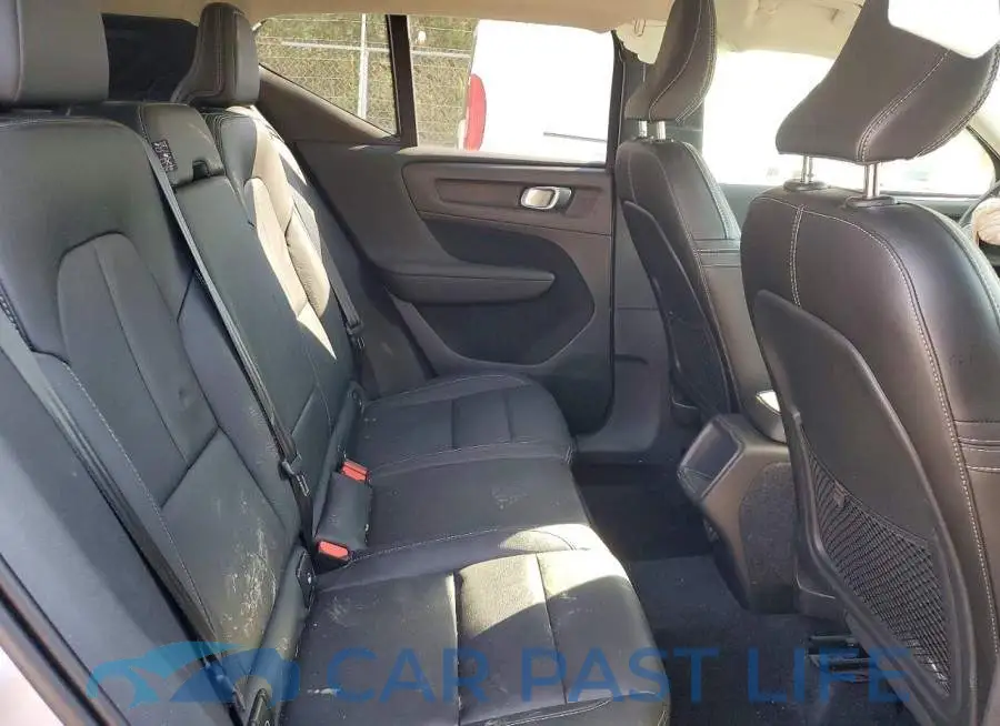 YV4162UK3L2288970# 11