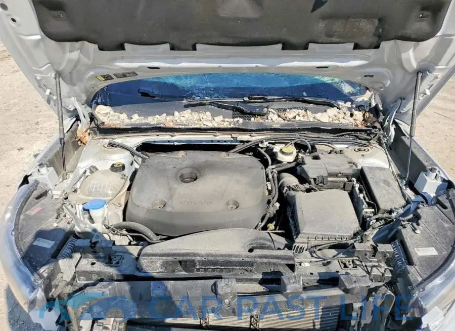 YV4162UK3L2288970# 12