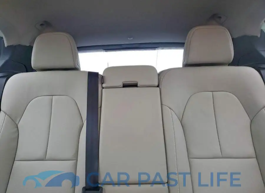 YV4162UK7L2315975# 10