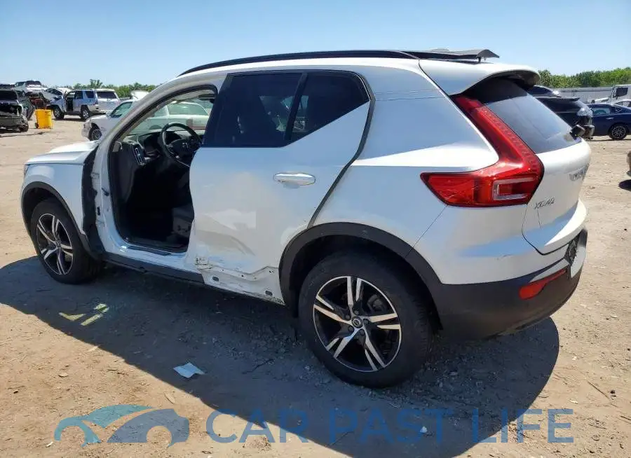 YV4L12UKXR2228944# 2