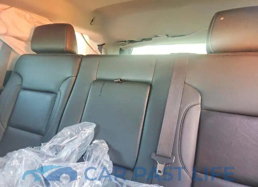 1GNSKBKC4JR306418# 10
