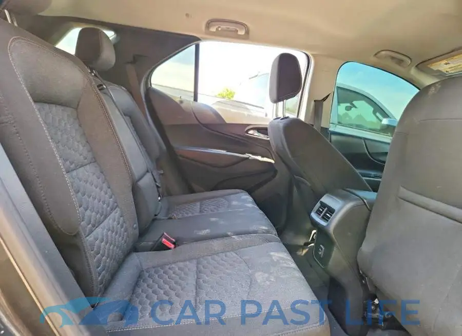2GNAXKEV4M6100574# 11