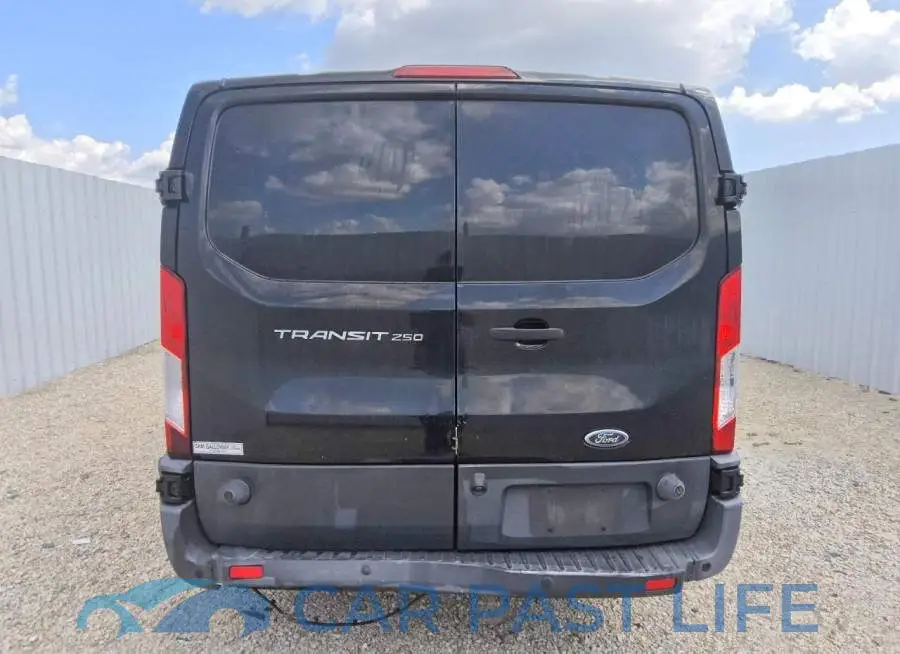 1FTYR2YM6HKB57706# 6