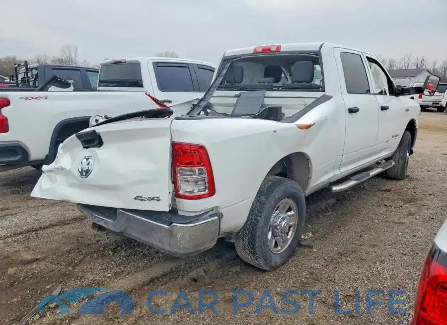 3C6UR5CJ0KG675569# 3