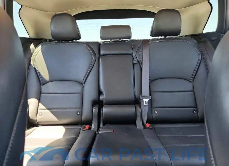 3PCAJ5M17KF109206# 10