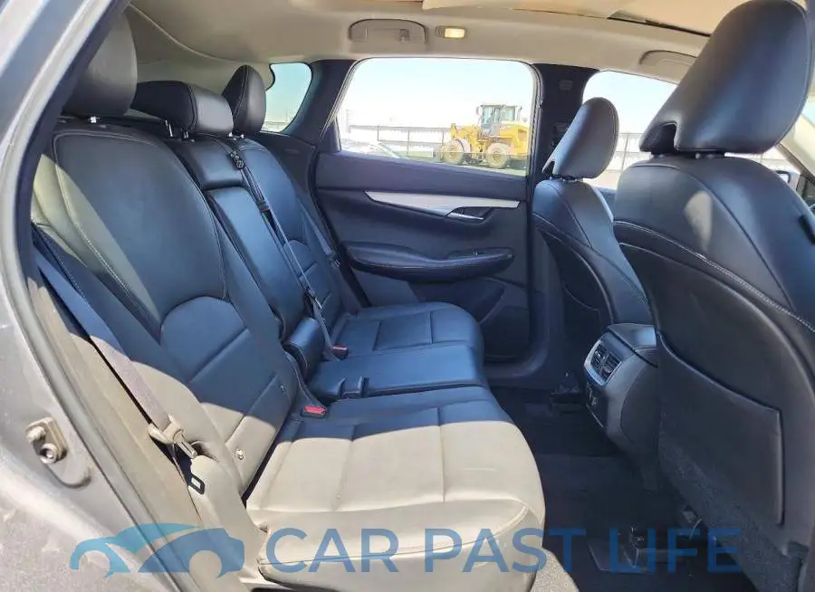 3PCAJ5M17KF109206# 11
