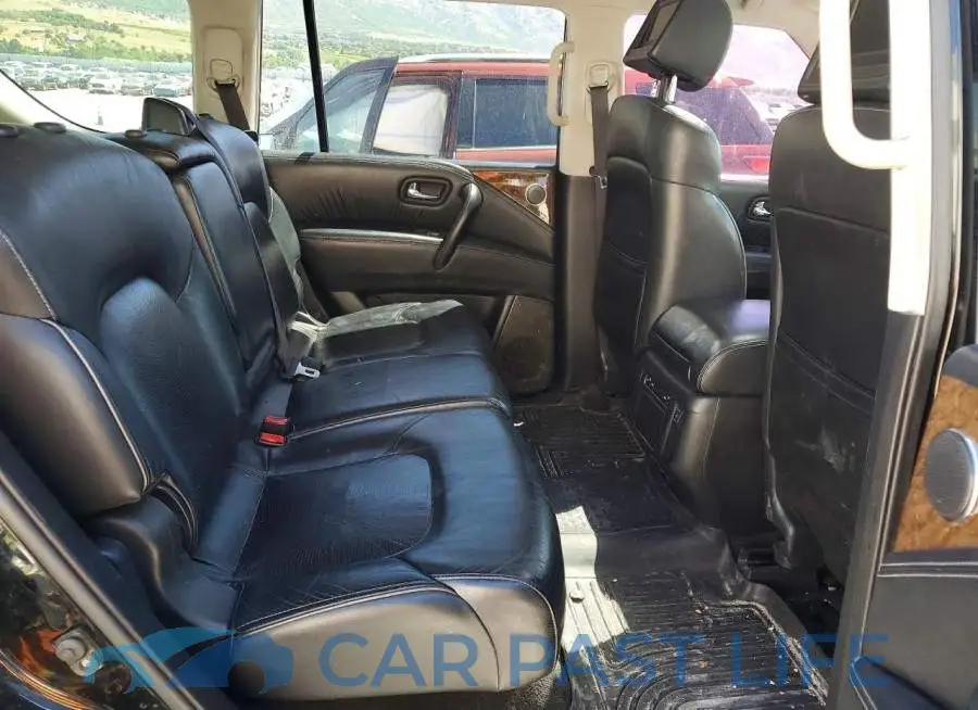 JN8AZ2NCXH9430526# 10