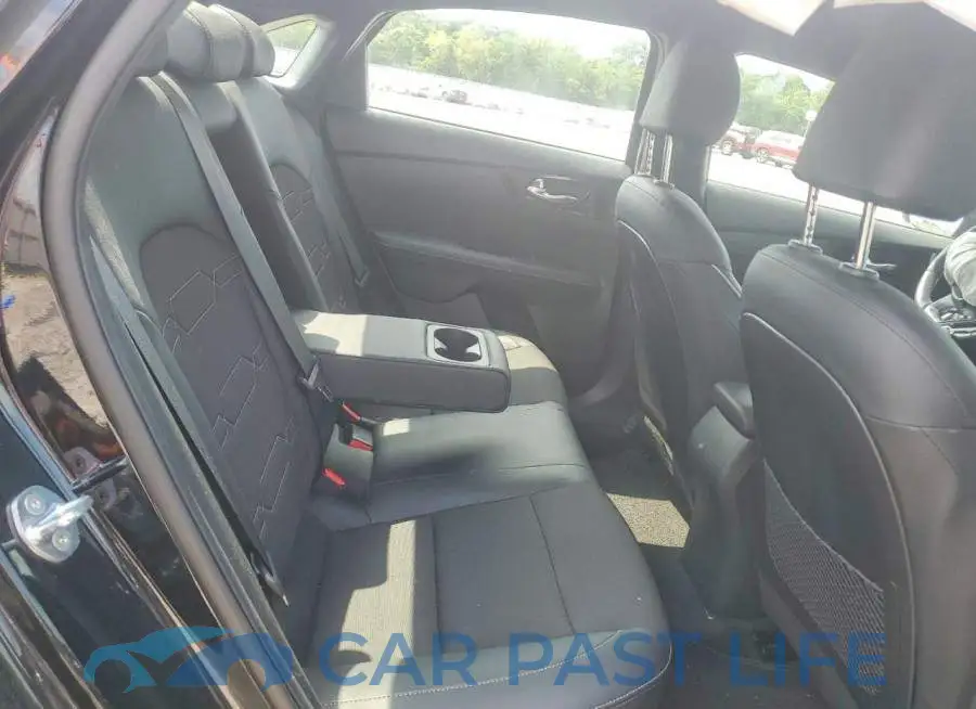 3KPF54AD2PE516656# 10