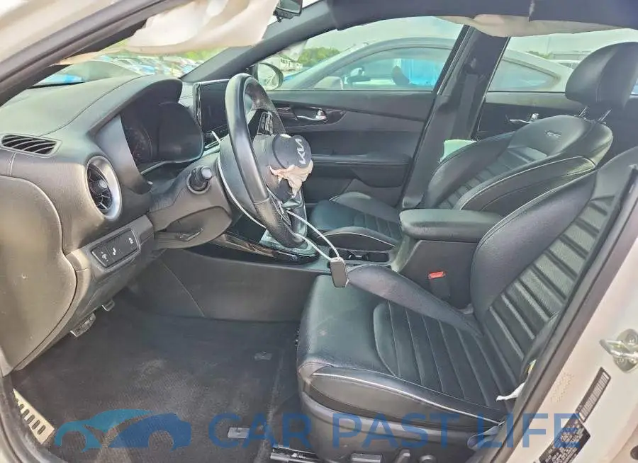 3KPF54AD4PE607802# 7