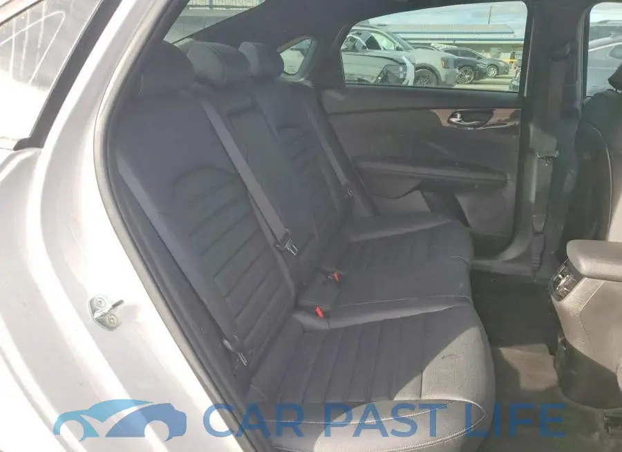 3KPF54AD9PE650953# 10