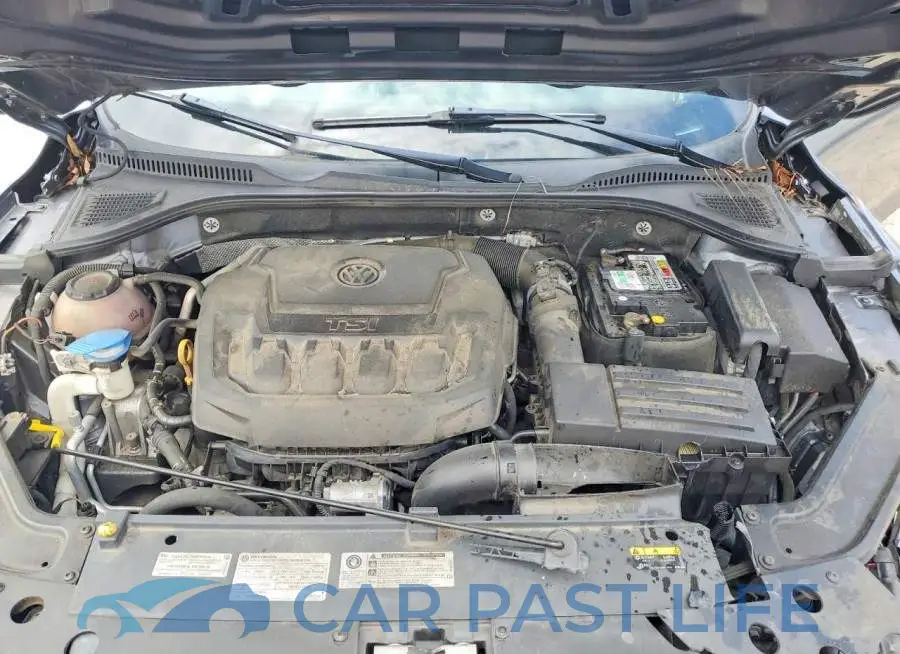 1VWSA7A33LC007810# 11
