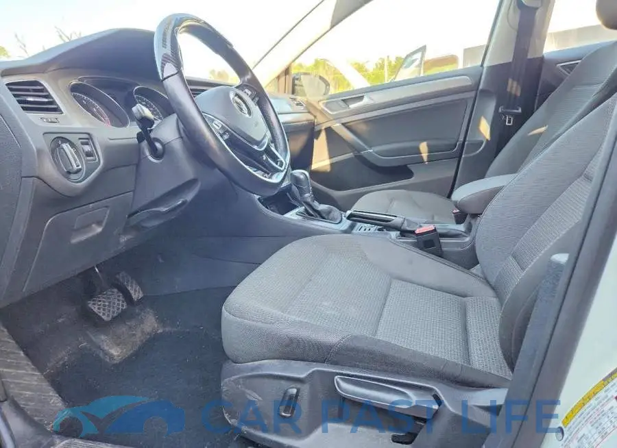 3VW017AU6HM531099# 7