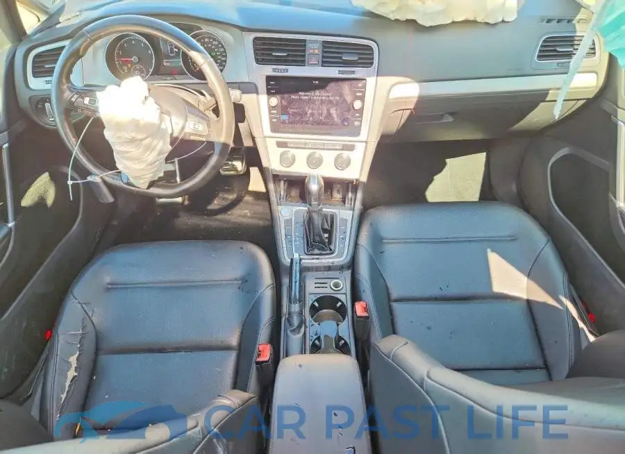 3VW217AU0HM035983# 8