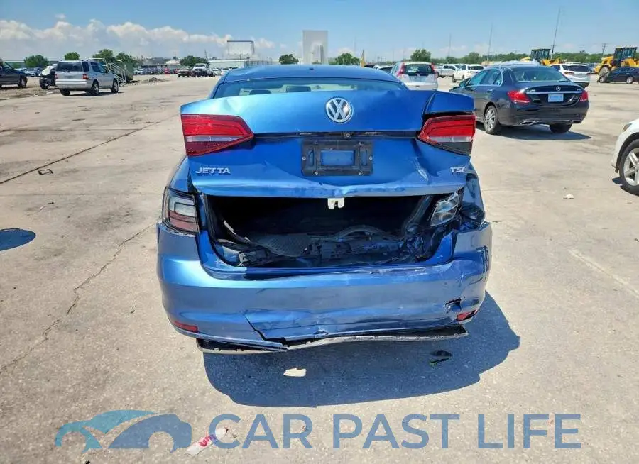 3VW2B7AJ4JM218618# 6