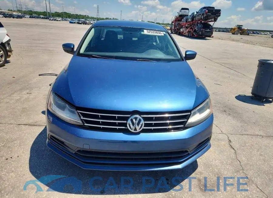 3VW2B7AJ4JM218618# 5