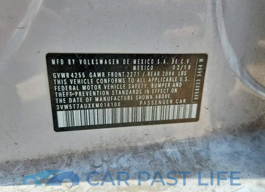 3VW5T7AUXKM016100# 12
