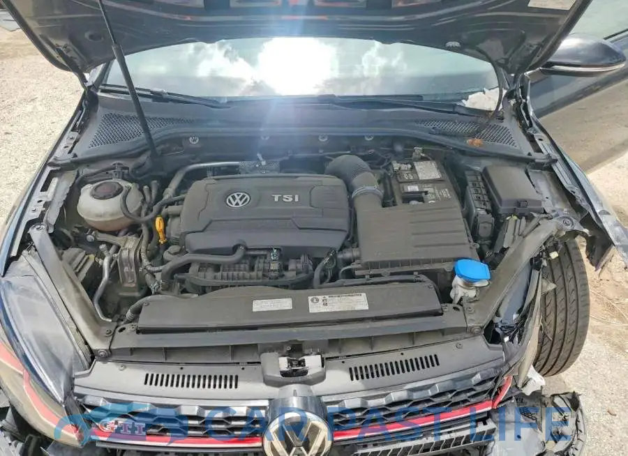 3VW6T7AU4KM004657# 11