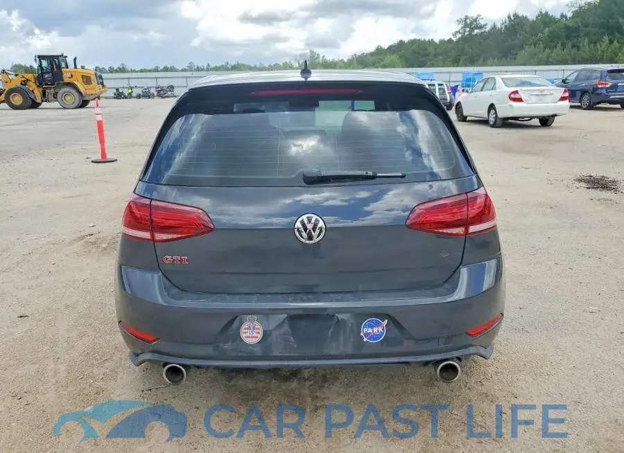 3VW6T7AU4KM004657# 6