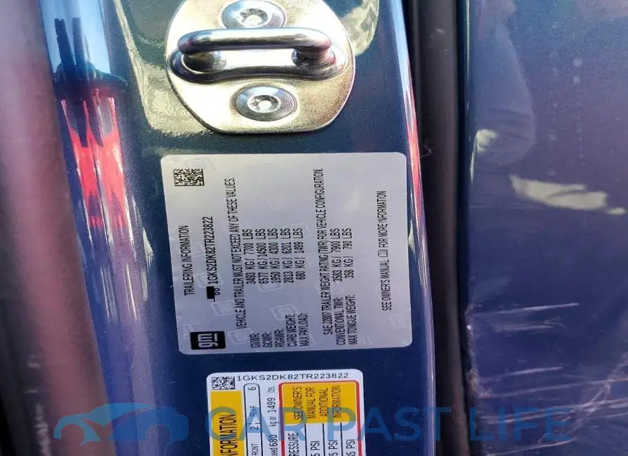 1GKS2DK82TR223822# 14