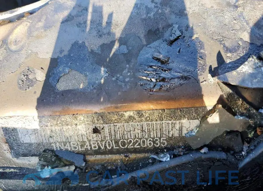 1N4BL4BV0LC220635# 13