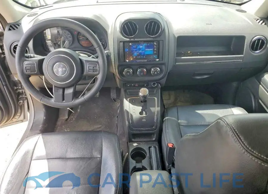 1C4NJRFB6HD196336# 8