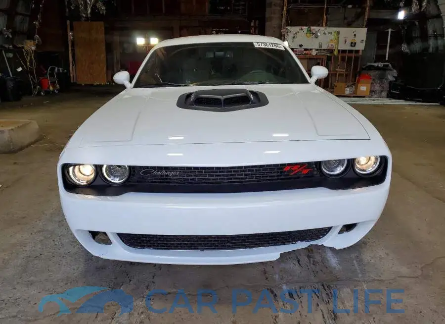 2C3CDZFJ5MH582883# 5
