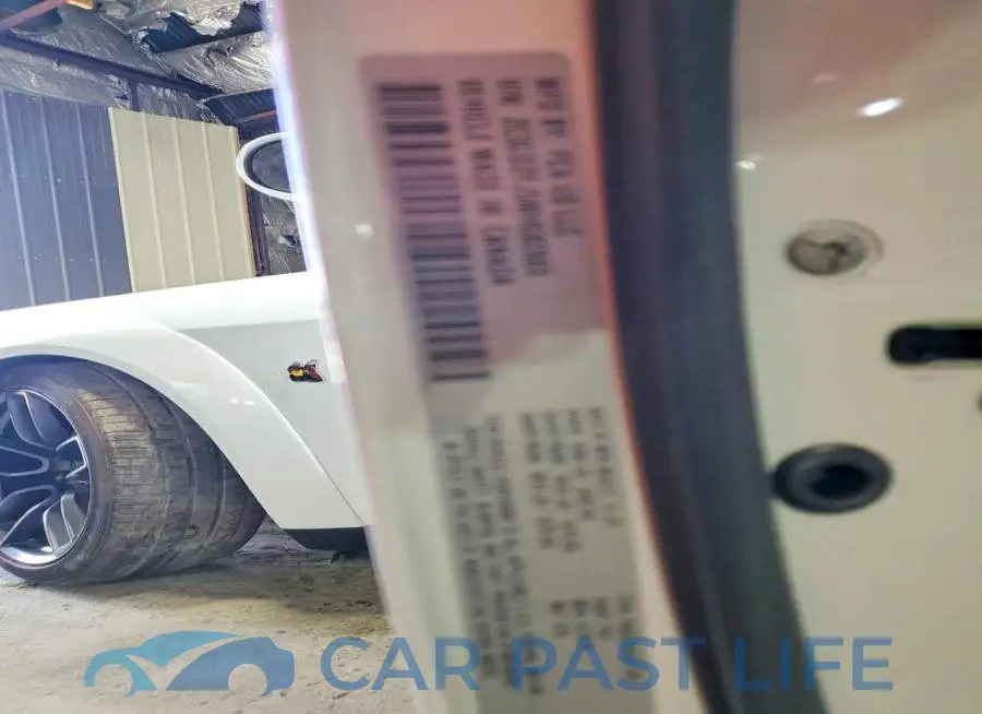 2C3CDZFJ5MH582883# 12
