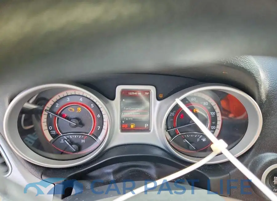 3C4PDCAB4HT654485# 9
