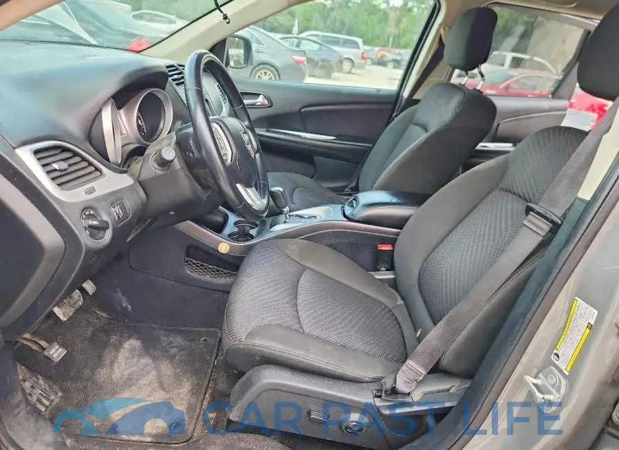 3C4PDCAB8LT264661# 7