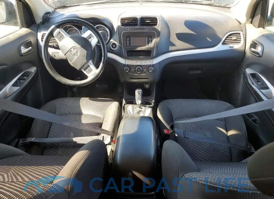 3C4PDCAB9LT273479# 8