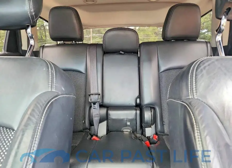 3C4PDCGB4LT272408# 10