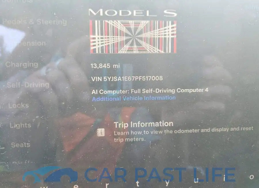 5YJSA1E67PF517008# 9