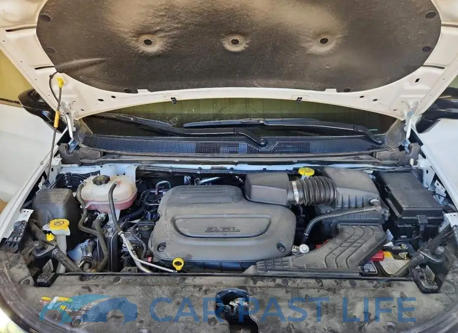 2C4RC1BG6SR551993# 12