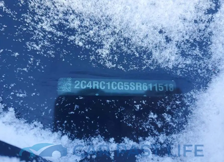 2C4RC1CG5SR611518# 13