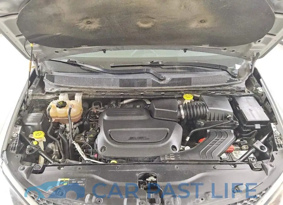 2C4RC1DG8LR264640# 12