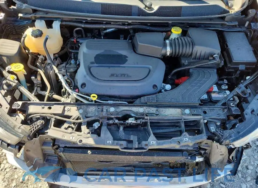 2C4RC1FG1MR564745# 12