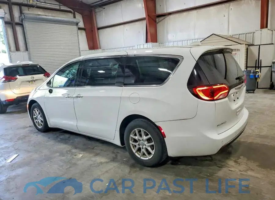 2C4RC1FG2LR158892# 2