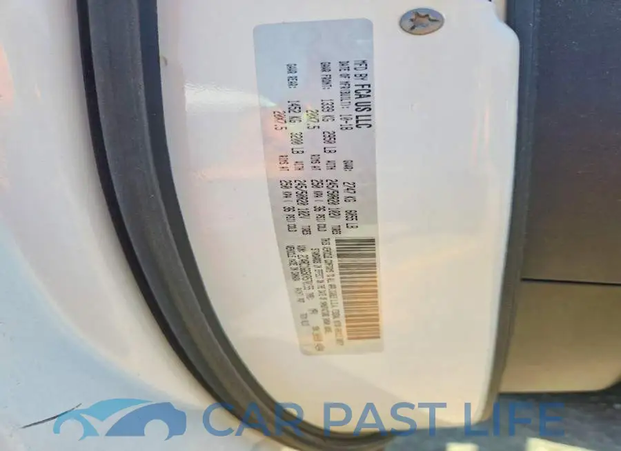 2C4RC1GG5KR570155# 13