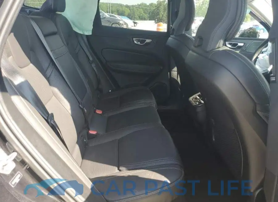 YV4A22RL5M1688842# 11