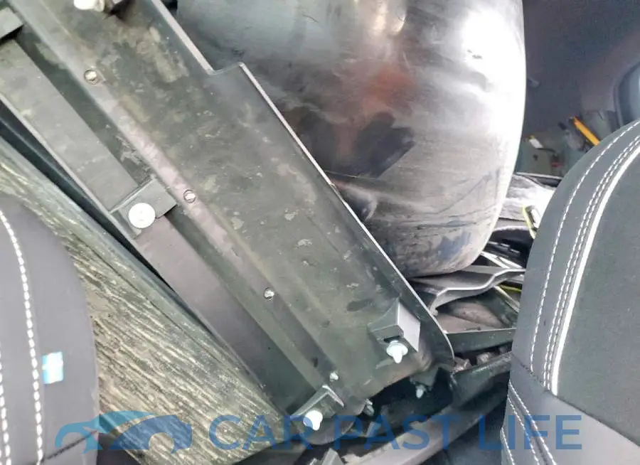 YV4ER3XL5R2234016# 10