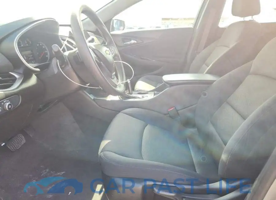 1G1ZB5ST5SF113439# 7