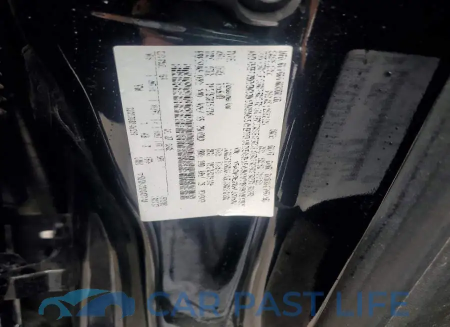 1FADP3E22HL327637# 12
