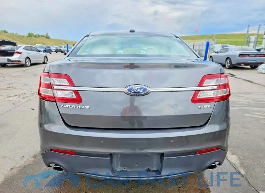 1FAHP2E88JG136335# 6