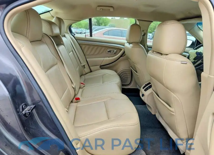 1FAHP2E88JG136335# 10