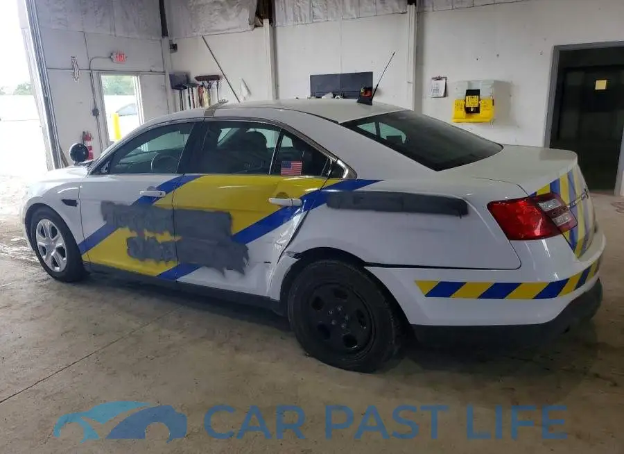 1FAHP2MK6KG101825# 2