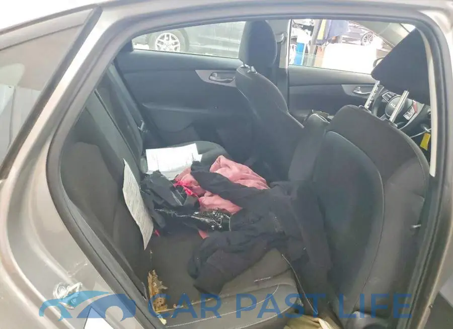 3KPF24AD4PE614130# 10
